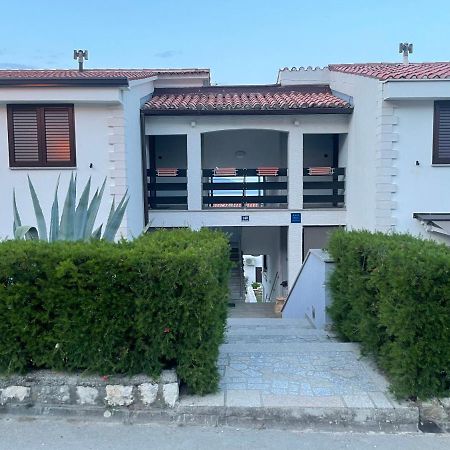 ראבני Residence4A-Appartamento Rosso מראה חיצוני תמונה
