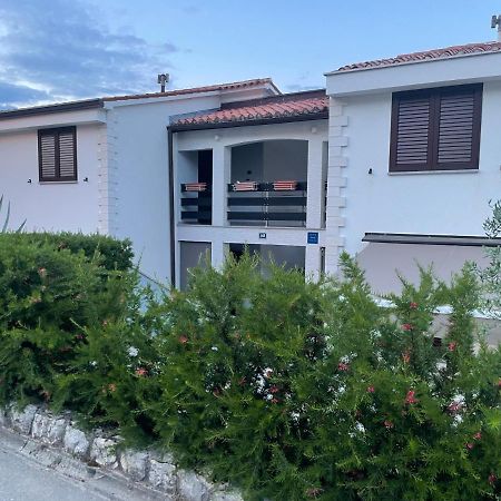 ראבני Residence4A-Appartamento Rosso מראה חיצוני תמונה